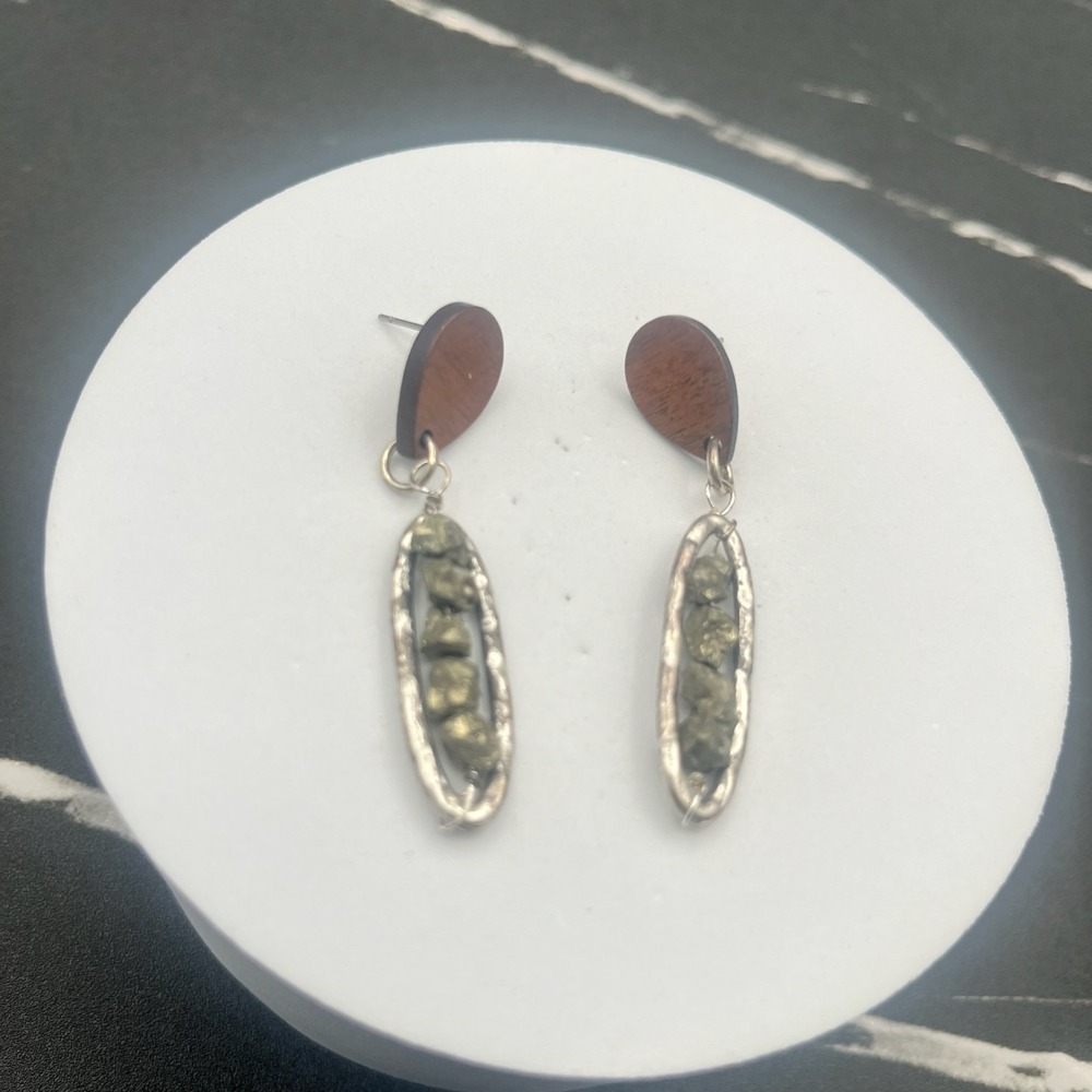 Vintage Pyrite Raw Nugget Dangle Earrings Jewelry Wood Silver Tone Stud Post - Picture 9 of 13